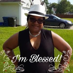 Meet your Posher, Tonja